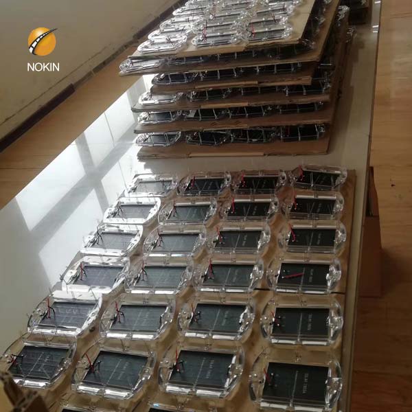 China Suppliers Online Solar Road Stud Cheap Price